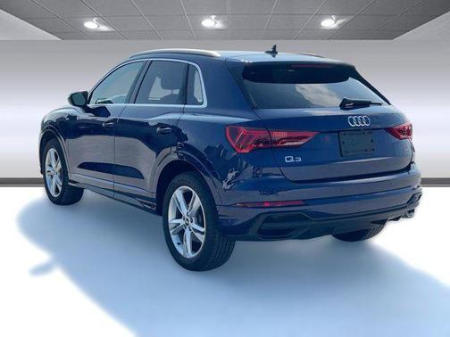 2023 Audi Q3 Premium 45 TFSI S line quattro Tiptronic