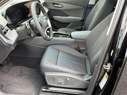 Mythos Black Metallic 2026 Audi Q3 TFSI quattro S tronic