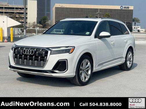 2025 Audi Q7 55 Premium Plus