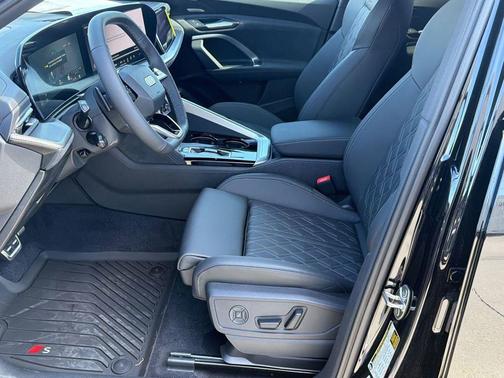 Mythos Black Metallic 2026 Audi SQ5 3.0T Premium Plus