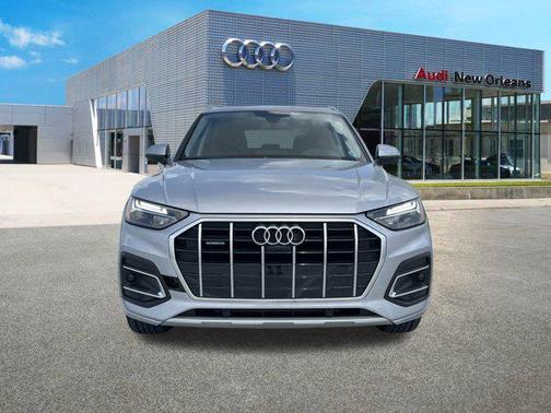 2022 Audi Q5 40 Premium Plus