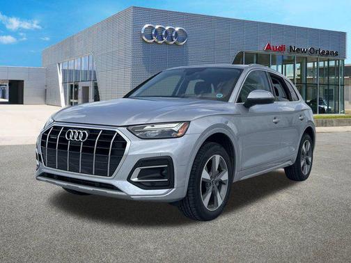 2022 Audi Q5 40 Premium Plus