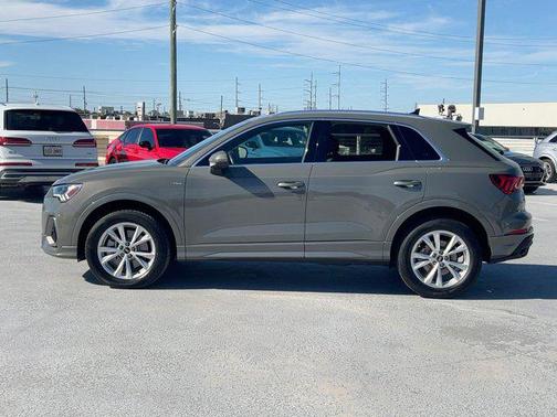 2023 Audi Q3 45 S line Premium Plus