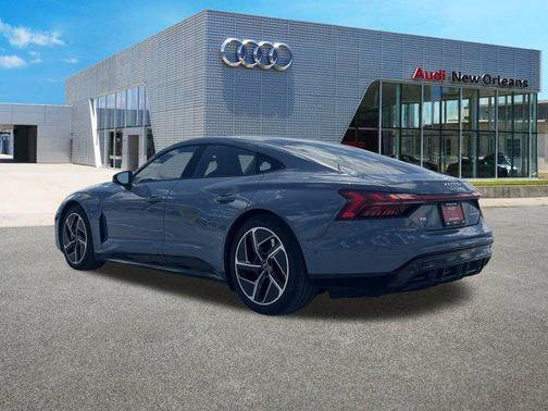 2024 Audi RS e-tron GT quattro