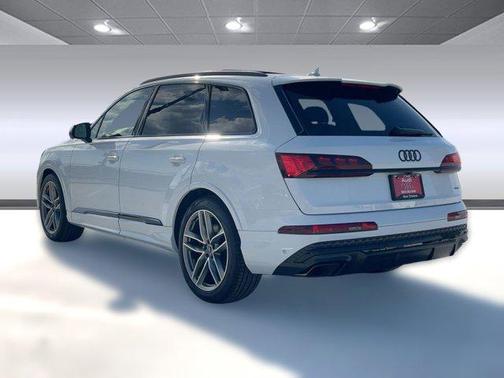 2026 Audi Q7 55 Prestige