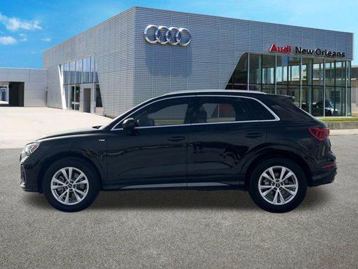 2022 Audi Q3 45 S line Premium Plus
