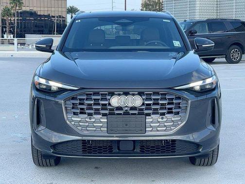 2025 Audi Q5 Premium TFSI quattro S tronic