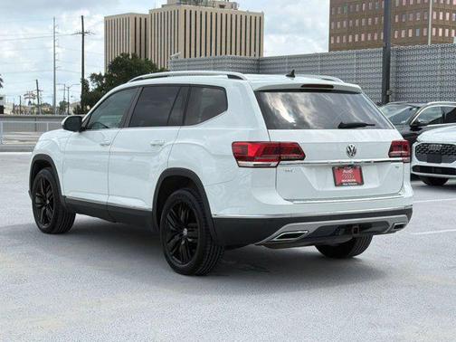 Pure White 2019 Volkswagen Atlas 3.6L SEL