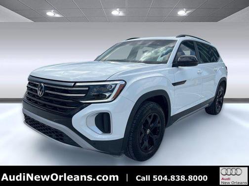 2024 Volkswagen Atlas 2.0T SE w/Technology 4MOTION
