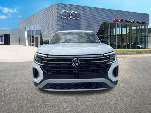 2024 Volkswagen Atlas 2.0T SE w/Technology 4MOTION