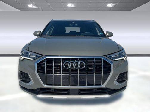 2022 Audi Q3 40 Premium Plus