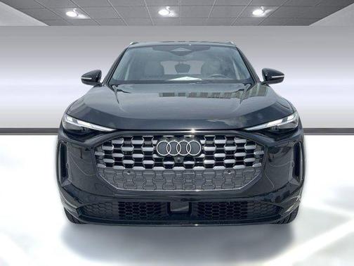 2025 Audi Q5 Premium TFSI quattro S tronic