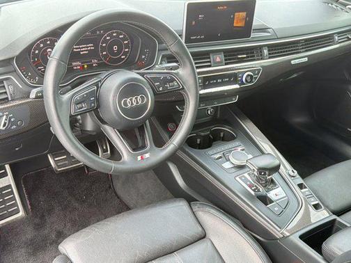 Daytona Gray Pearl Effect/Black Roof 2018 Audi S5 3.0T Premium Plus