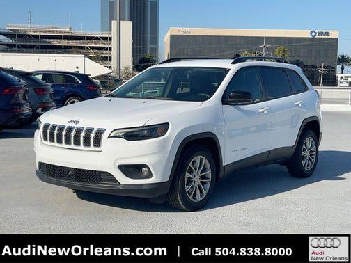 2022 Jeep Cherokee Latitude Lux