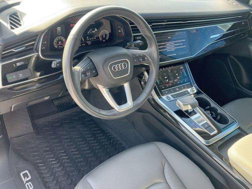 2023 Audi Q8 55 Premium