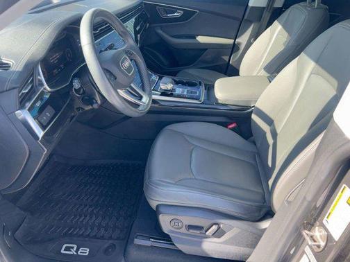 2023 Audi Q8 55 Premium