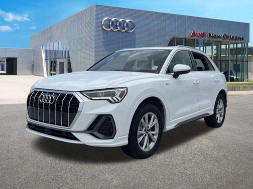2025 Audi Q3 Premium 45 TFSI S line quattro Tiptronic