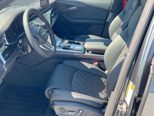 2026 Audi SQ7 4.0T Prestige