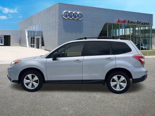 2016 Subaru Forester 2.5i