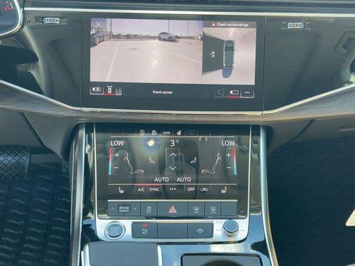 2026 Audi Q7 45 Premium