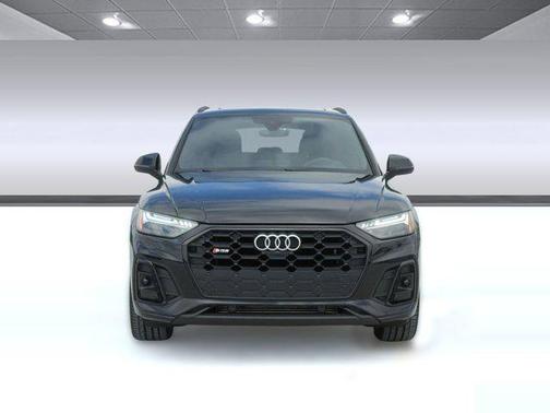 Mythos Black Metallic 2023 Audi SQ5 3.0T Prestige