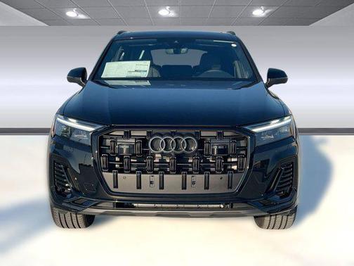 2026 Audi Q7 45 Premium