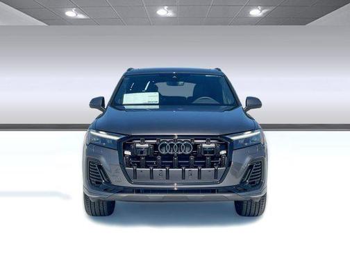 2026 Audi Q7 45 Premium