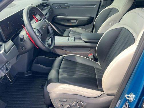 2024 Kia EV9 GT-Line