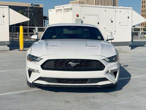 2021 Ford Mustang EcoBoost