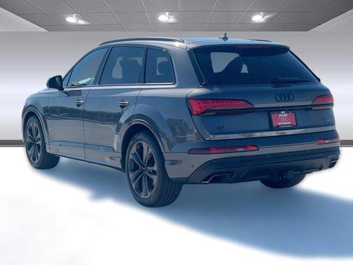 2026 Audi Q7 55 Premium Plus