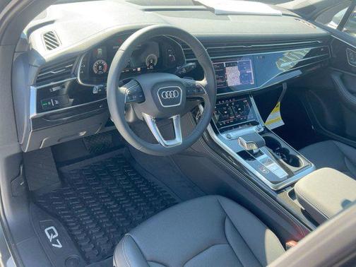 2026 Audi Q7 55 Premium Plus