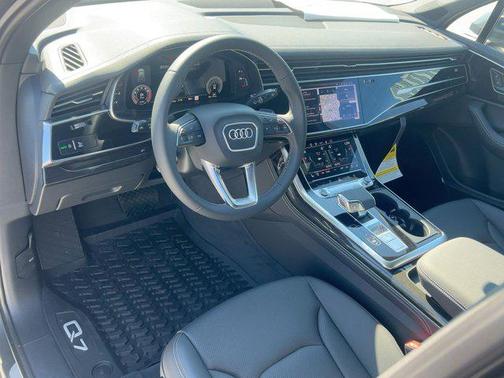 2026 Audi Q7 55 Premium Plus