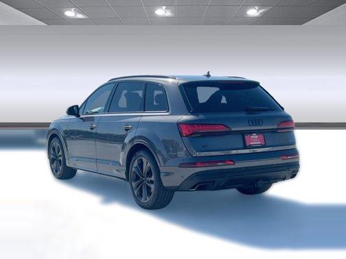 2026 Audi Q7 55 Premium Plus