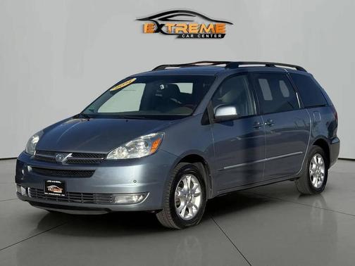 2004 Toyota Sienna XLE Limited