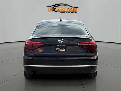 2019 Volkswagen Passat 2.0T Wolfsburg Edition