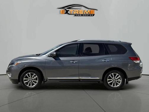 2016 Nissan Pathfinder SL