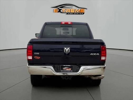 2016 RAM 1500 SLT