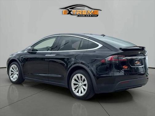 2018 Tesla Model X 75D