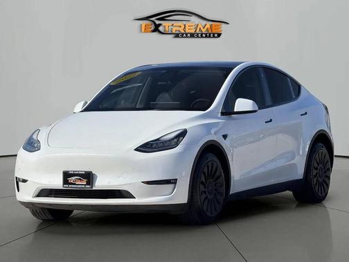 2022 Tesla Model Y Long Range Dual Motor All-Wheel Drive