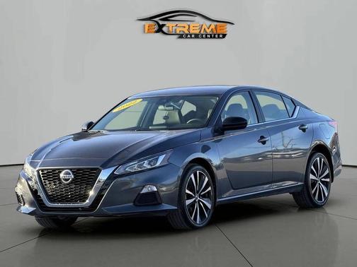 2022 Nissan Altima SR Intelligent AWD