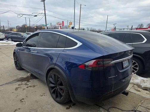 2016 Tesla Model X 90D