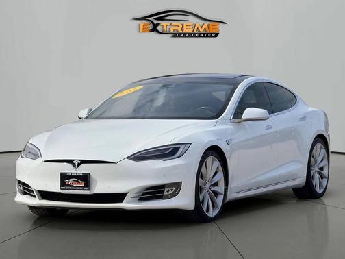 2016 Tesla Model S 90D