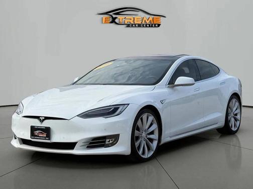 2016 Tesla Model S 90D