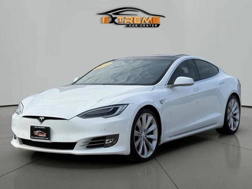 2016 Tesla Model S 90D