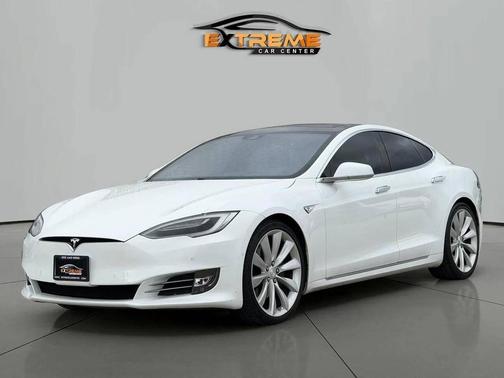 2016 Tesla Model S 90D