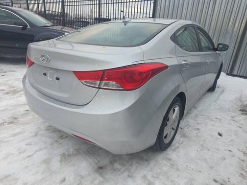 2012 Hyundai ELANTRA Limited