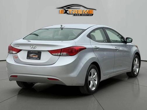 2012 Hyundai ELANTRA Limited