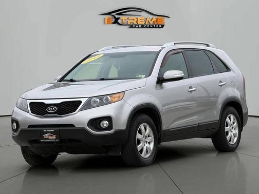 Satin Metal 2013 Kia Sorento LX