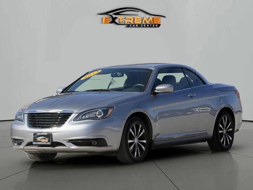 2013 Chrysler 200 S