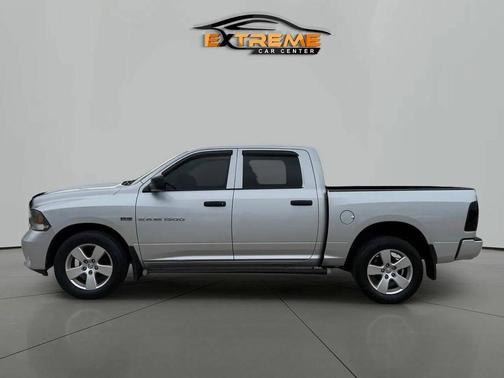 2012 RAM 1500 ST